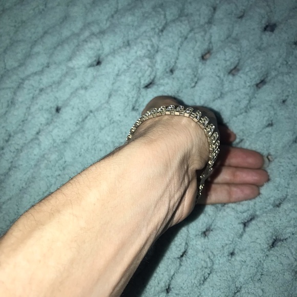 Faux Diamond bracelet - Picture 3 of 8